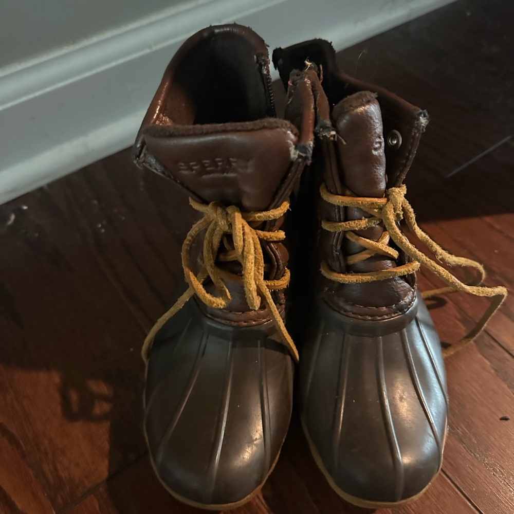 Sperry Kids Brown and Gray Boots